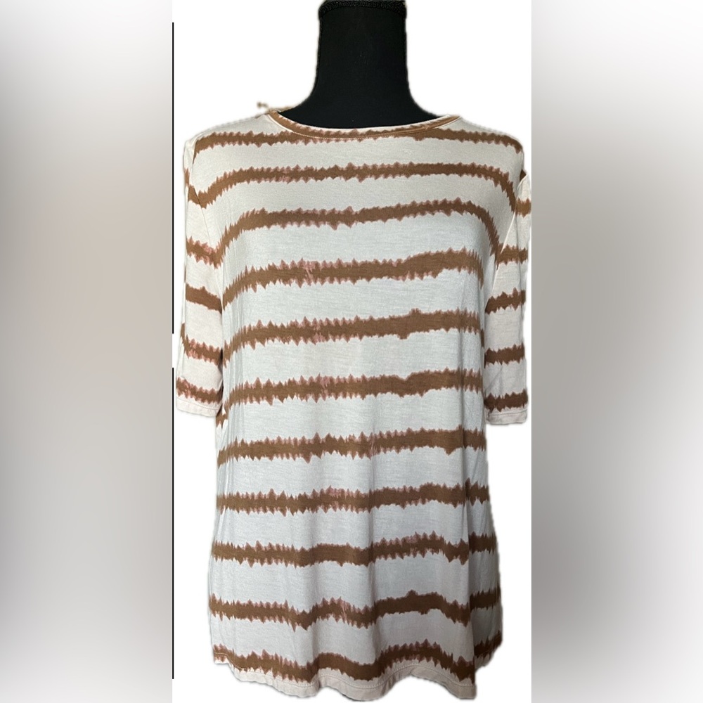 Nine West Soft Spun elbow length sleeve top. Women’s Petite Large.